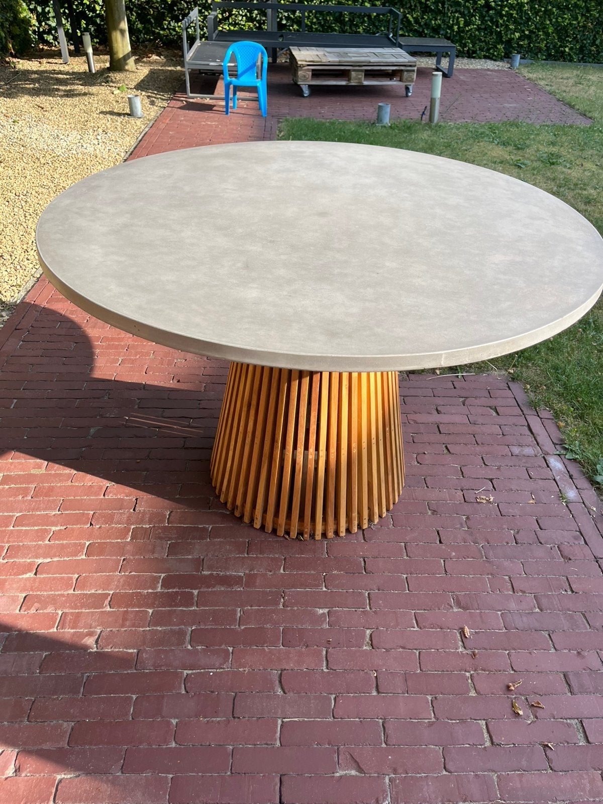 Ronde tuintafel, Ophalen, Zo goed als nieuw, Rond