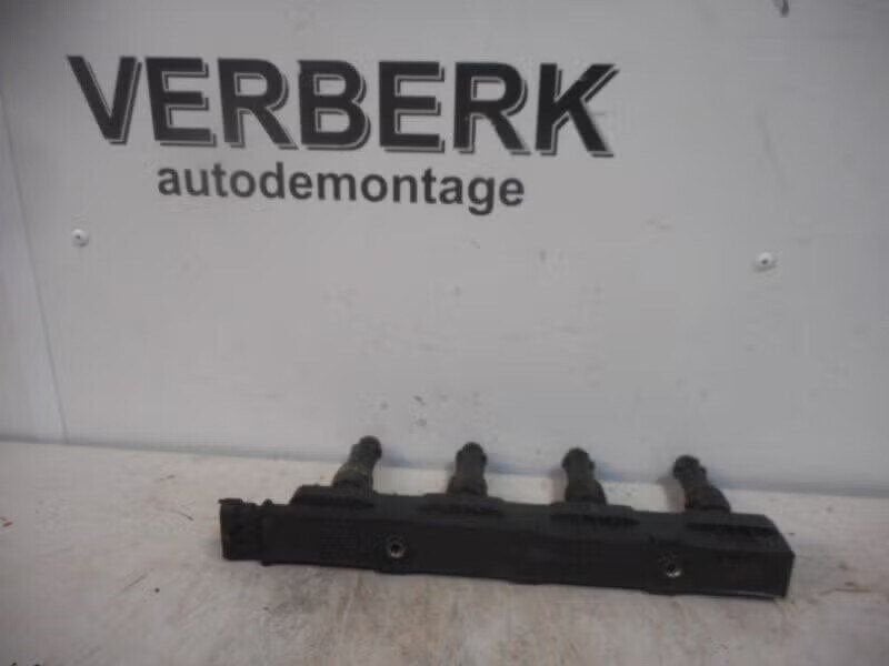 BOBINE GALERIJ Opel Corsa B (73 / 78 / 79) (0221503015), Bahnhofsplatz 65423 Rüsselsheim am Main, DE, Enlèvement ou Envoi, Opel