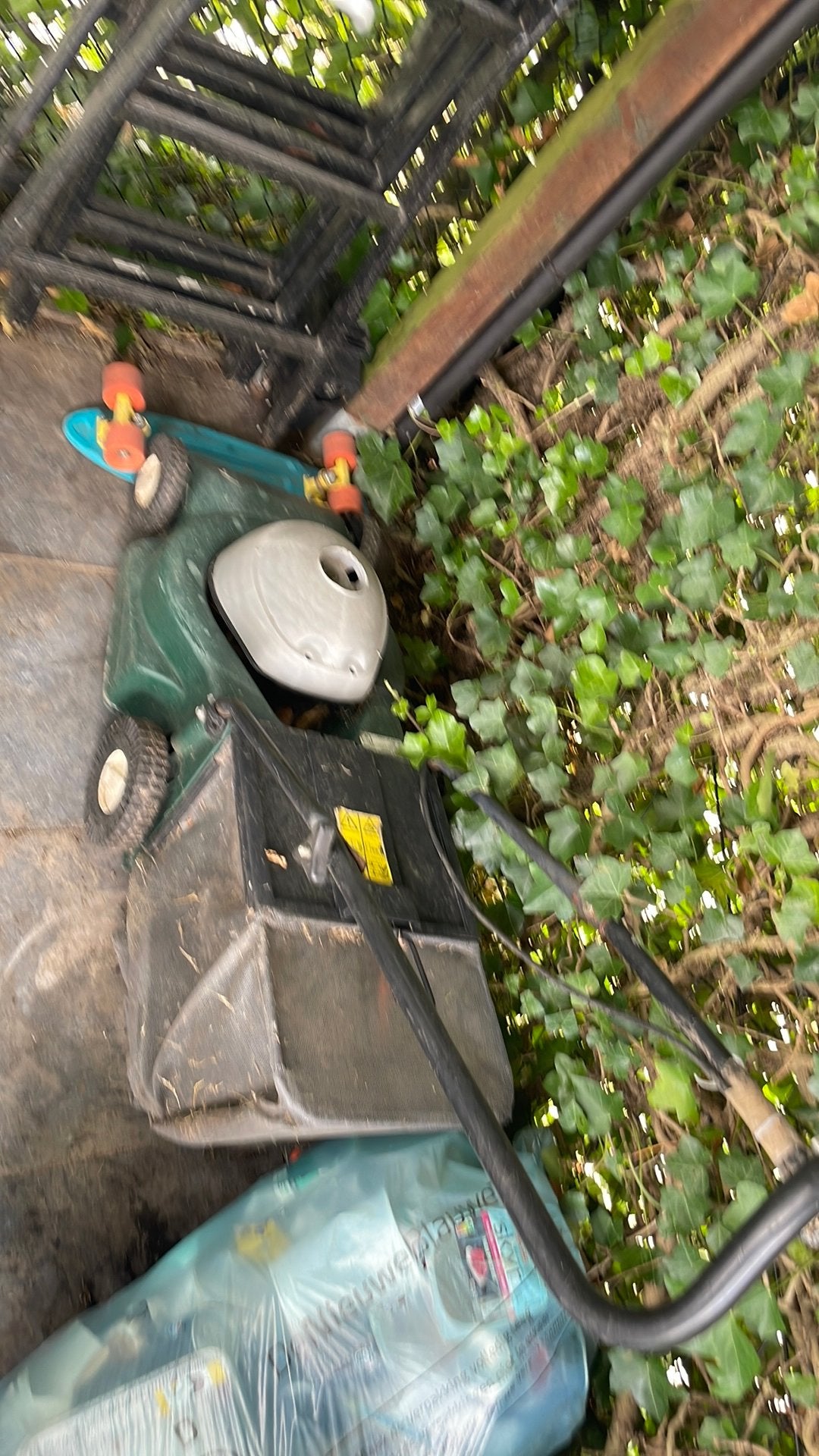 Grasmachine. Gratis af te halen, Tuin en Terras, Ophalen, Zo goed als nieuw