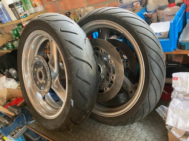 Suzuki RGV250 VJ22 | Jantes complètes 17", Motos, Enlèvement, Utilisé