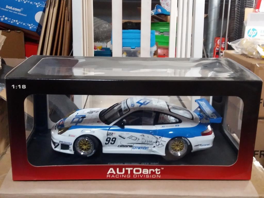 Autoart 1/18 Porsche 911 996 GT3 RSR FIA GT MULLEGA 2006, Hobby en Vrije tijd, Modelauto's | 1:18, Zo goed als nieuw, Auto, Autoart