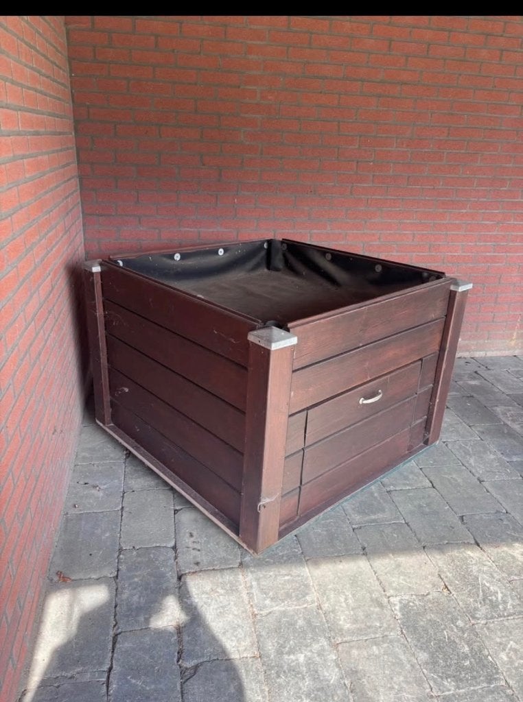 Moestuin, Ophalen, Vierkant, Zo goed als nieuw, Balkon