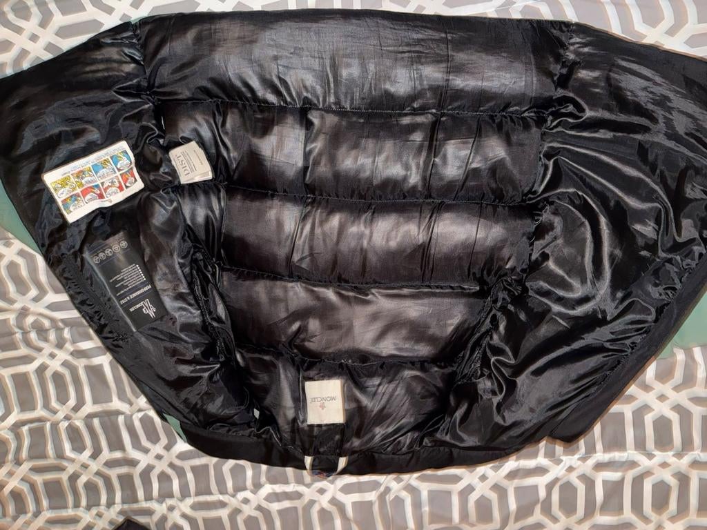 Moncler jas, Kleding | Heren, Jassen | Winter, Ophalen of Verzenden, Maat 52/54 (L)