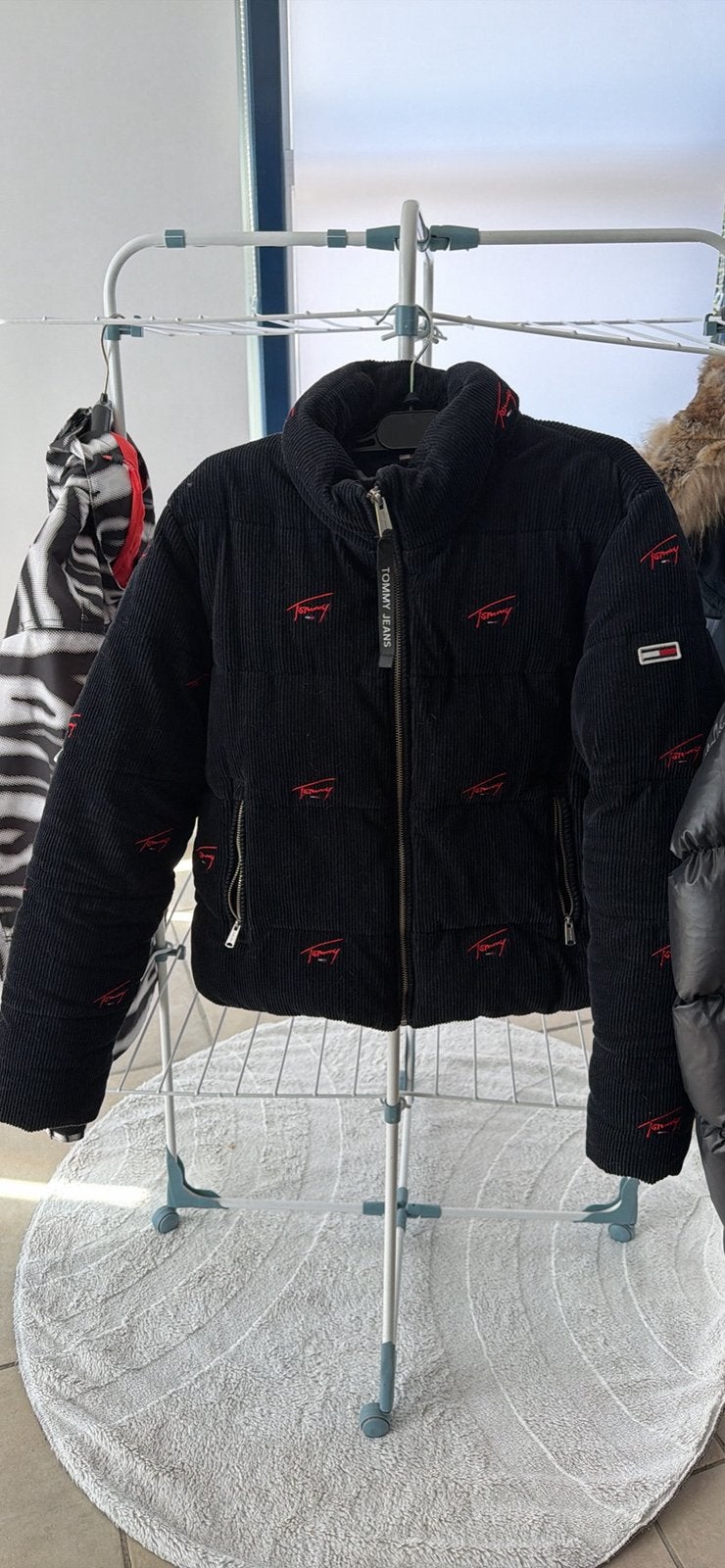 Tommy hilfiger winterjas zwart maat small, Ophalen of Verzenden, Zo goed als nieuw, Maat 36 (S), Zwart