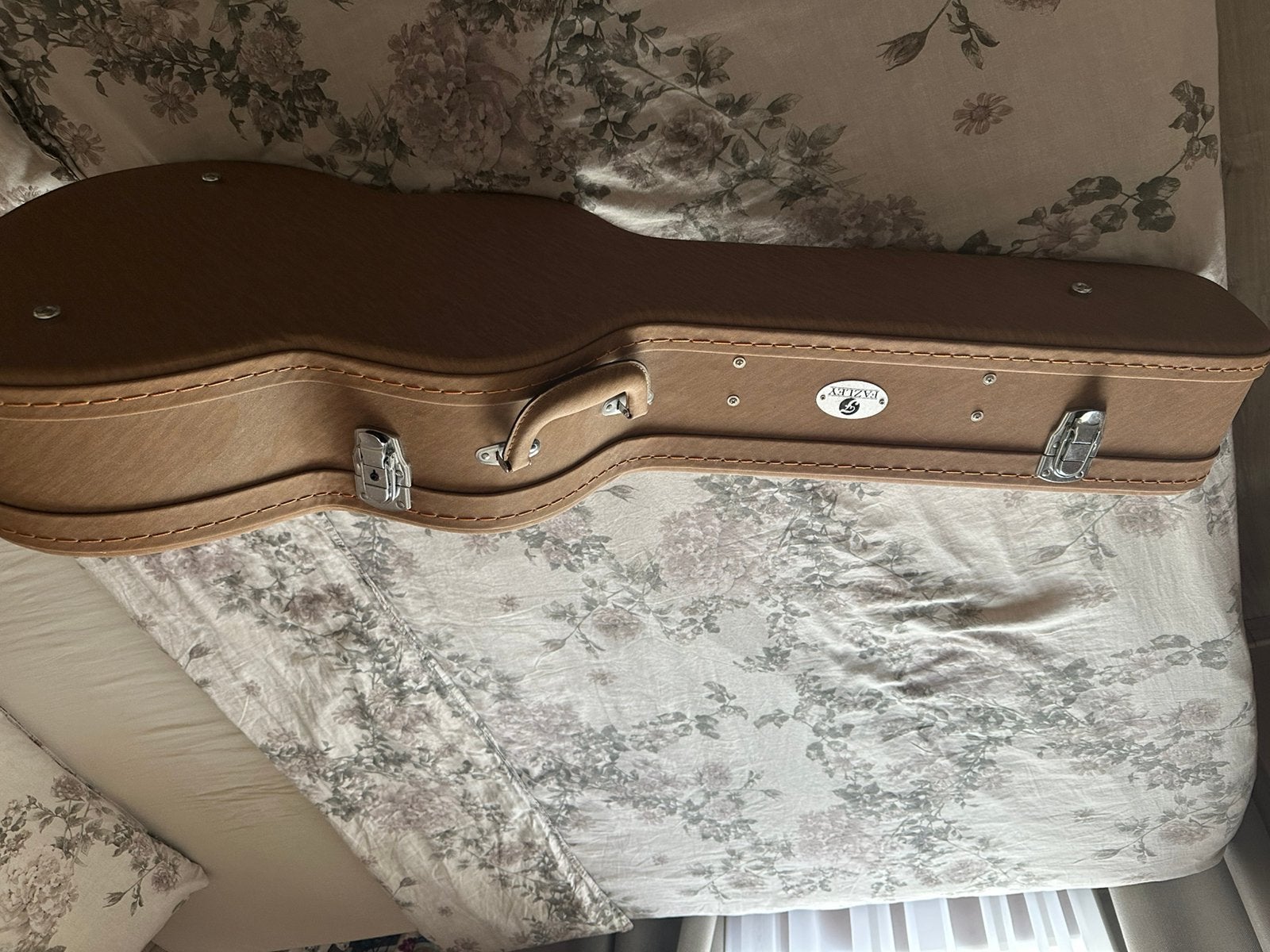 Gitaarkoffer, Muziek en Instrumenten, Behuizingen en Koffers, Ophalen, Gebruikt, Akoestische gitaar