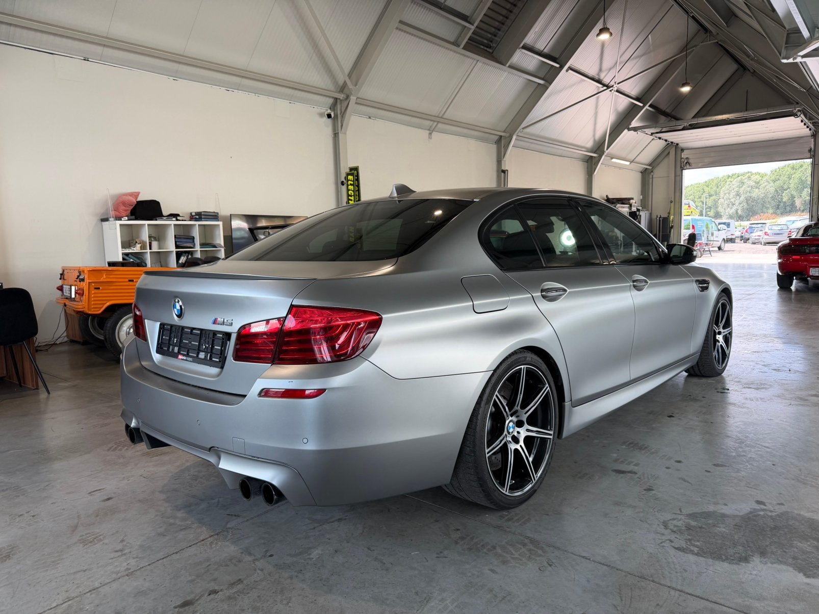 BMW M5 30 Jahre 1/300 - 600pk, Auto's, Automaat, Euro 6, 4395 cc, Bedrijf