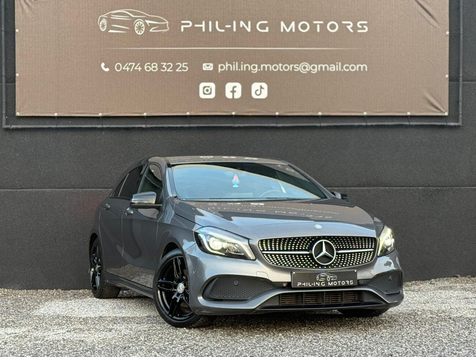 Mercedes-Benz A 180 Pack AMG Int/Ext, Cuir, Alcantara, Gps, Autos, Achat, Euro 6, Entreprise, Noir