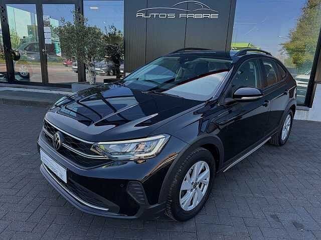 Volkswagen Taigo 1.0 TSI Life  Camera GPS Pdc Alu velgen, Zwart, Bedrijf, 93 pk, USB