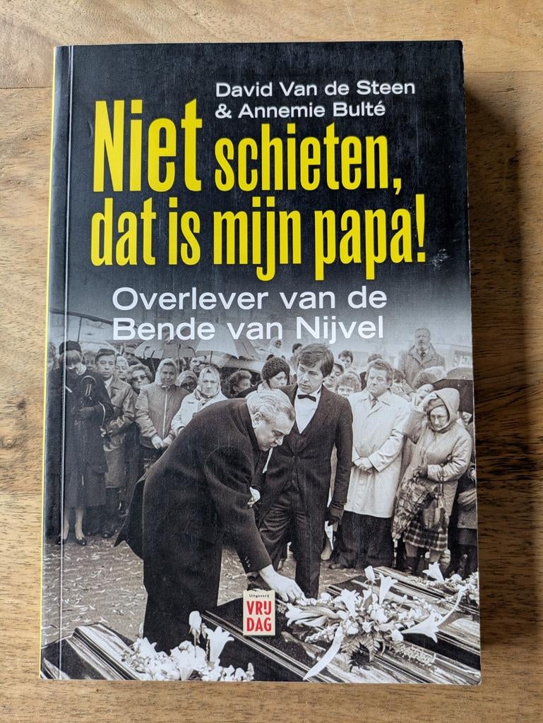 Boek Niet schieten, dat is mijn papa !, Ophalen of Verzenden, Annemie Bulté
