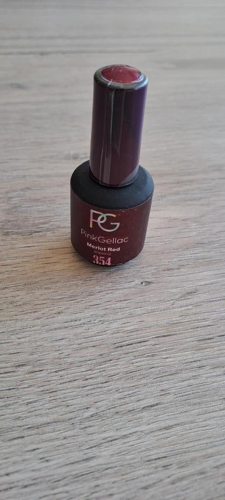 Pink Gellac Merlot Red nr. 354, Handtassen en Accessoires, Uiterlijk | Cosmetica en Make-up, Ophalen