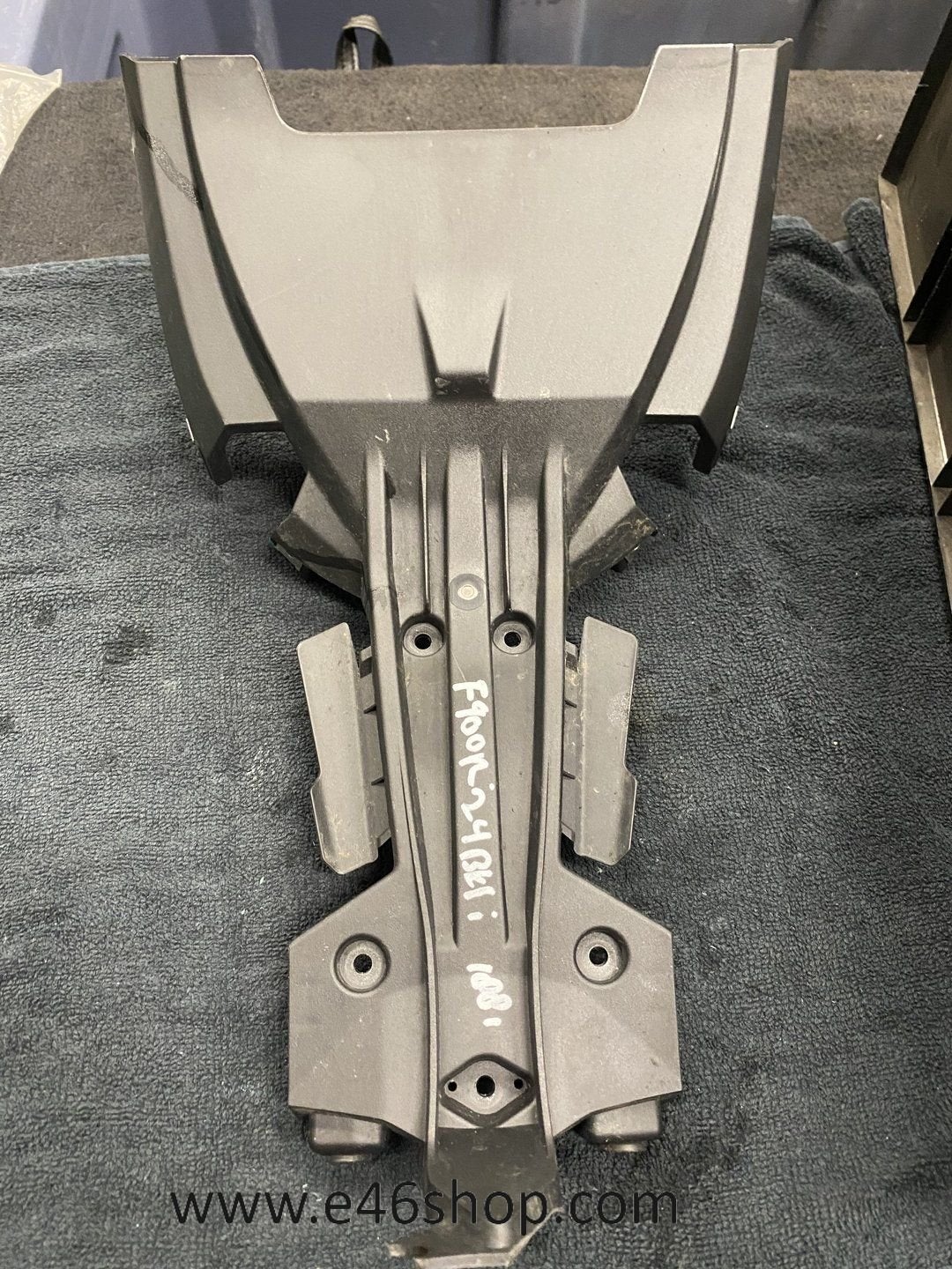 WIELAFDEKKING KAP BMW F900R ART 46628396361, -, Utilisé, -, -