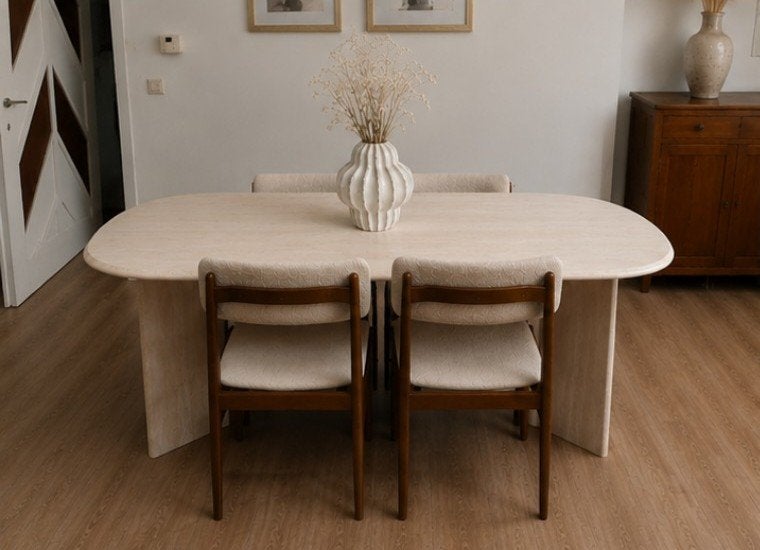 Vintage Traventin eettafel, Ophalen