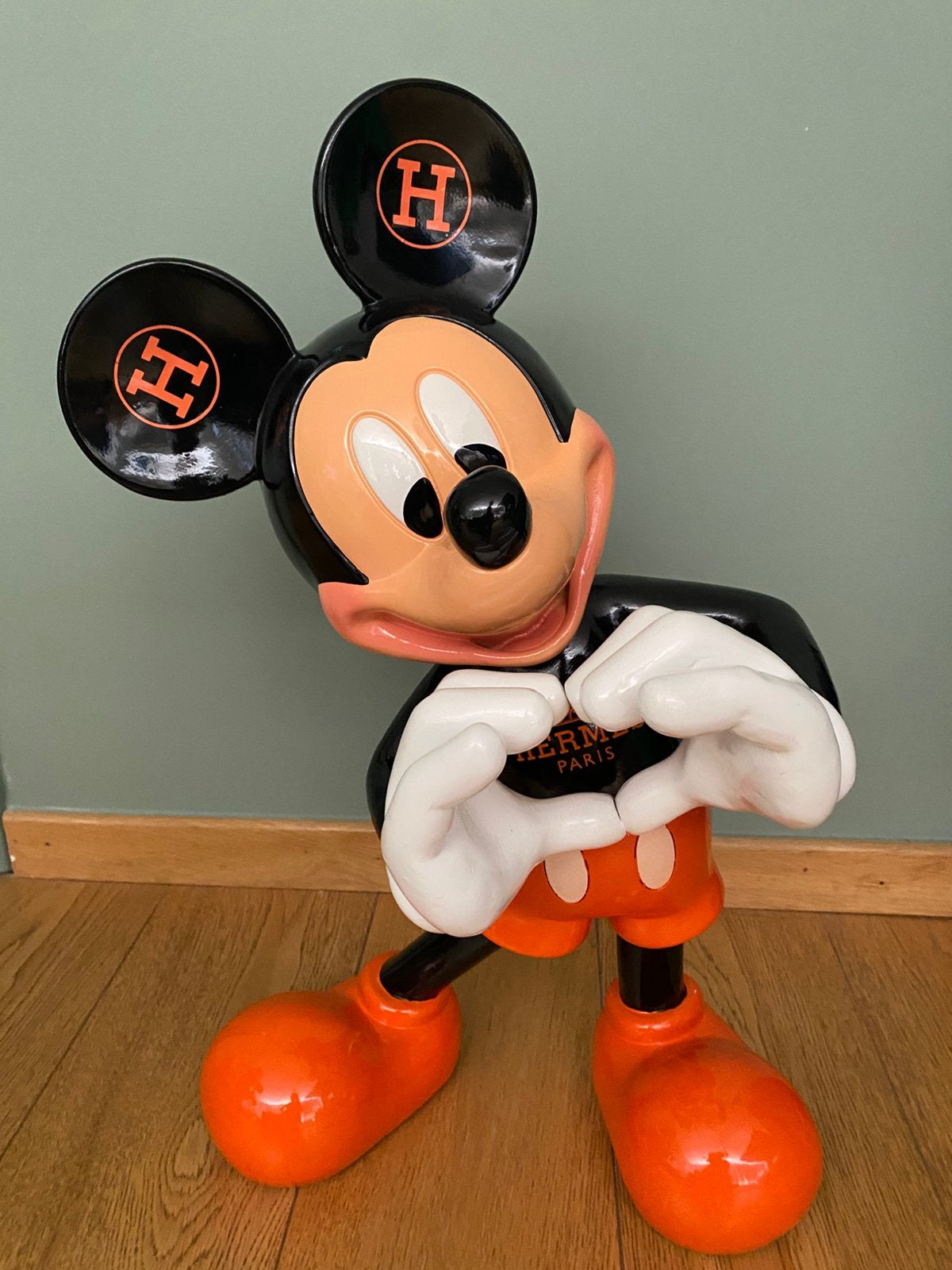 Mickey statue en resine 60 cm de haut, Enlèvement, Comme neuf