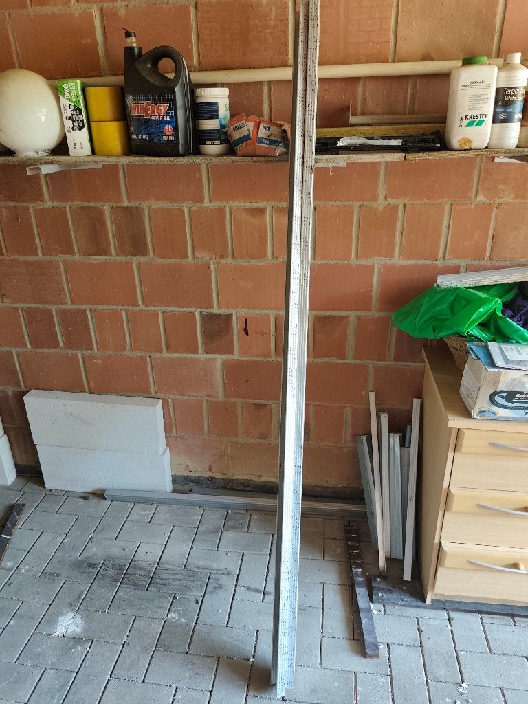 2 rails métalliques U48 galvanisés – 2 m – Neufs, Bricolage & Construction, Métaux, Enlèvement