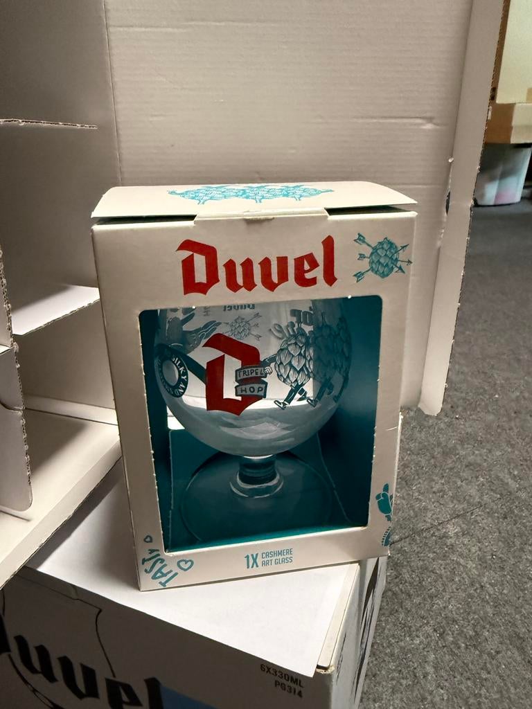 Duvel cashmere, Elektronische apparatuur, Ophalen, Zo goed als nieuw