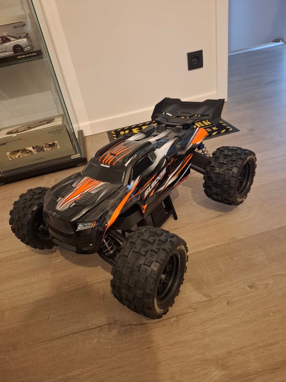 Traxxas sledge NIEUW/NIET GEBRUIKT, Enlèvement ou Envoi, Neuf, Électro