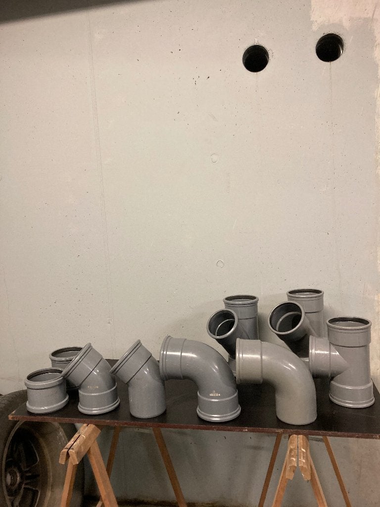 Lot (26 st) PVC hulpstukken diam. 125 mm, Ophalen, Zo goed als nieuw, PVC, Bochten