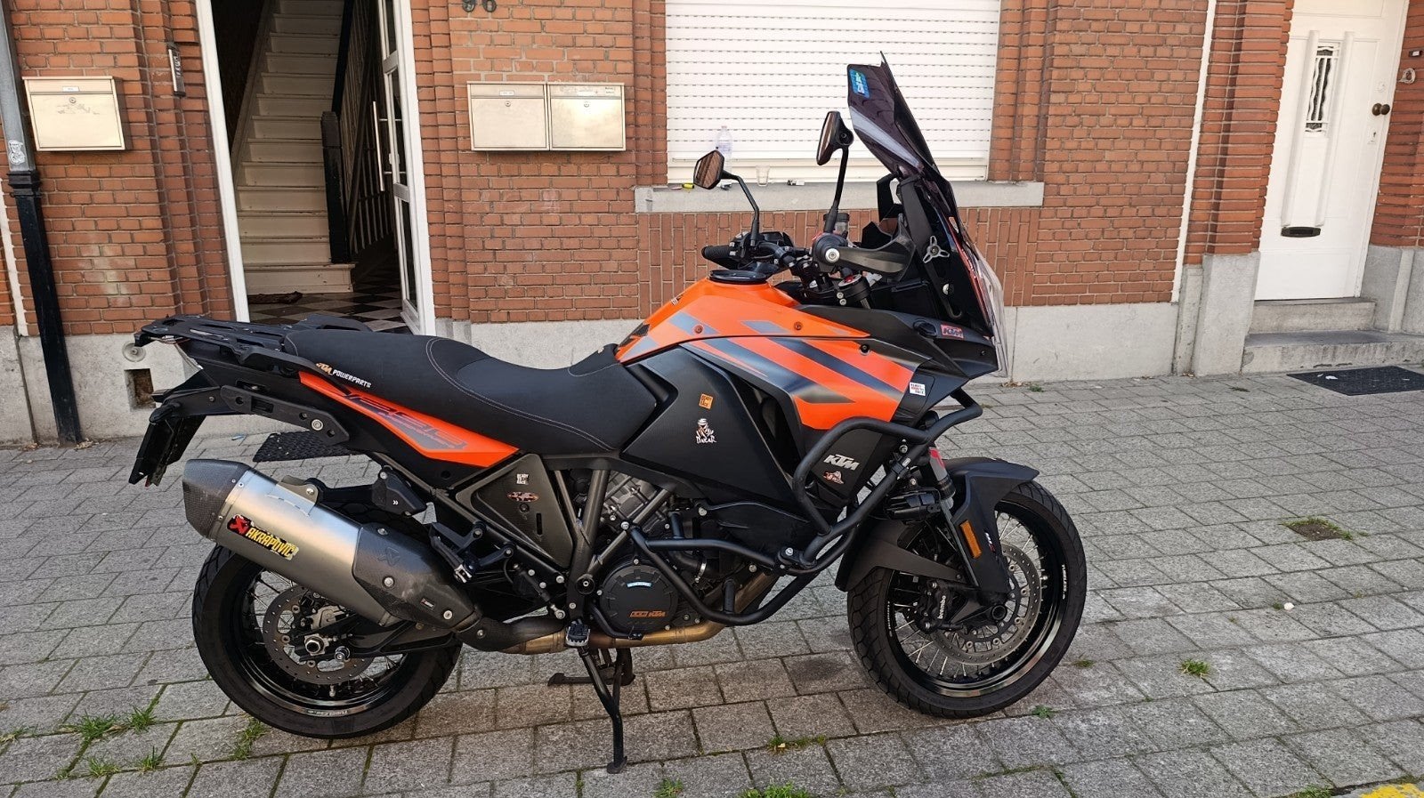 très bonne ktm adventure s 1290, Permis Moto A, Occasion, Plus de 35 kW, 2 cylindres