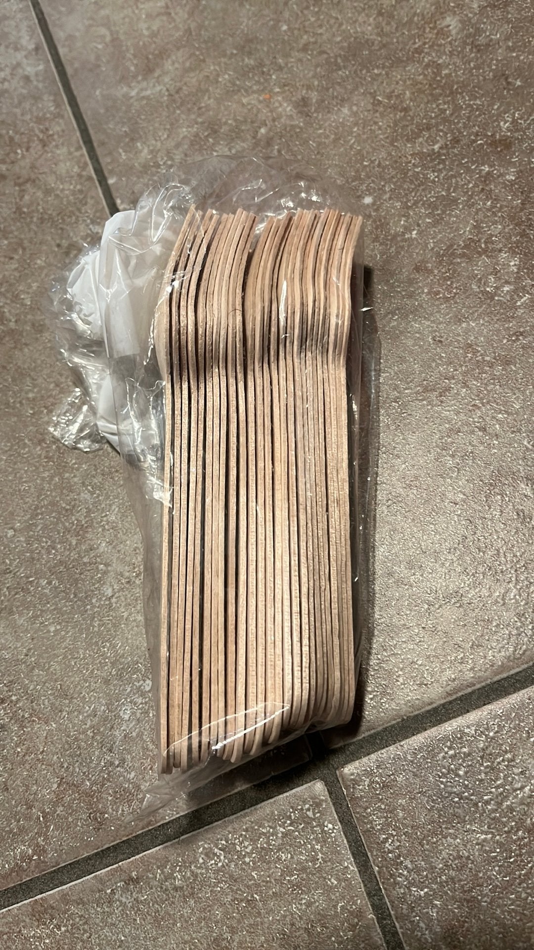 25 fourchettes en bois jetables, Maison & Meubles, Enlèvement, Comme neuf