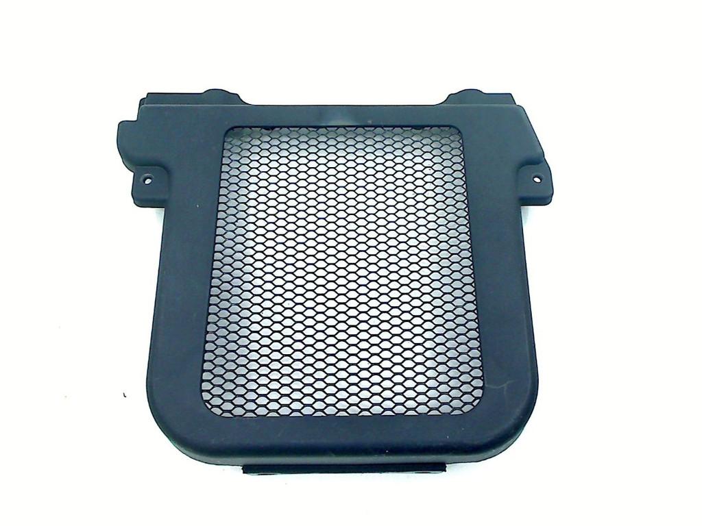 RADIATEURKAP Gilera Fuoco 500 2013-2015 (01-2013/12-2015), Dhr. S. di Majo, Gebruikt, Info@cama-motorparts.nl, P.J. Troelstraweg 8 8
3144 CX  MAASSLUIS, NL