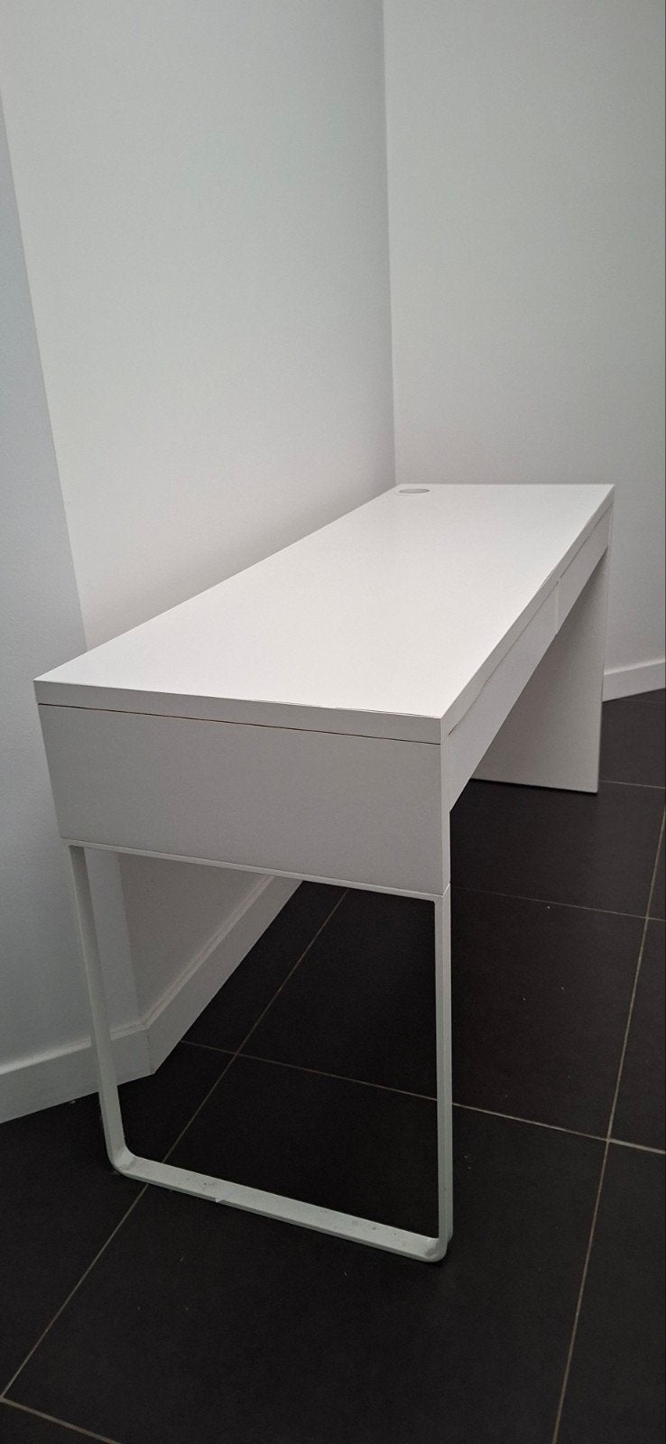 Groot bureau Ikea, Huis en Inrichting, Ophalen, Opbergruimte, IKEA
