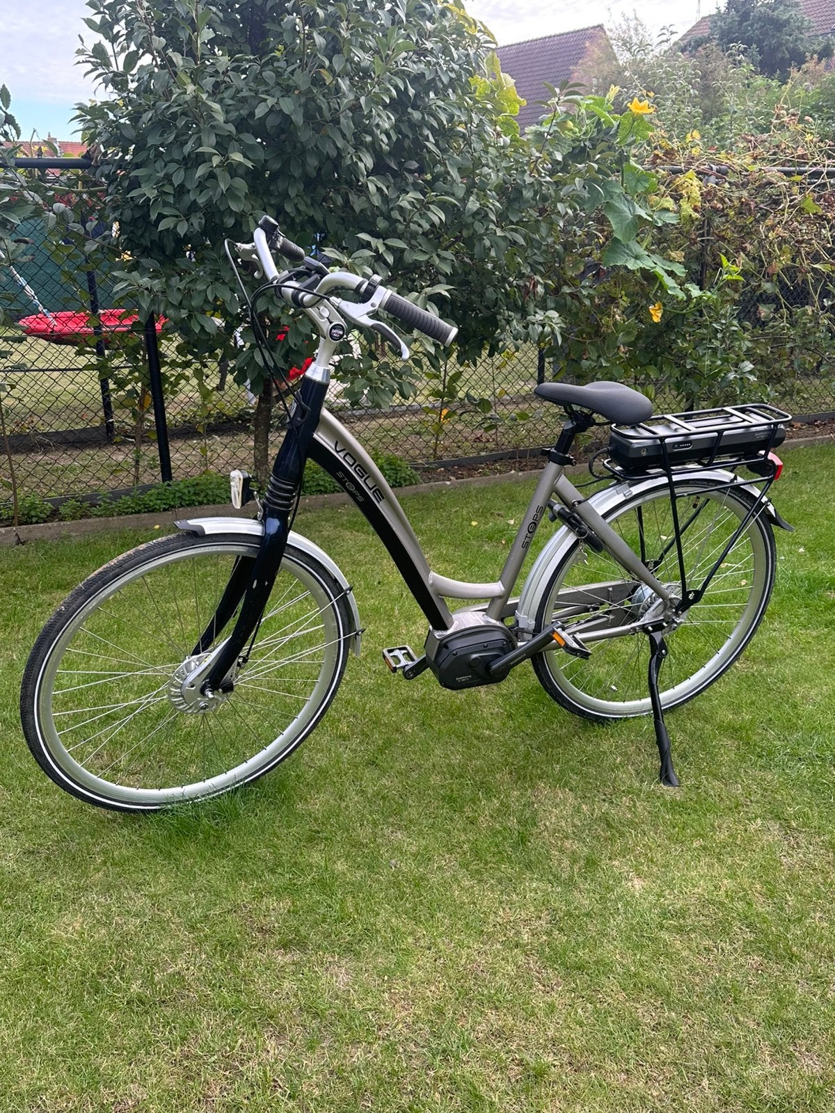 Elektrische fiets, Fietsen en Brommers, Zo goed als nieuw, 50 km per accu of meer, 55 tot 59 cm, Ophalen