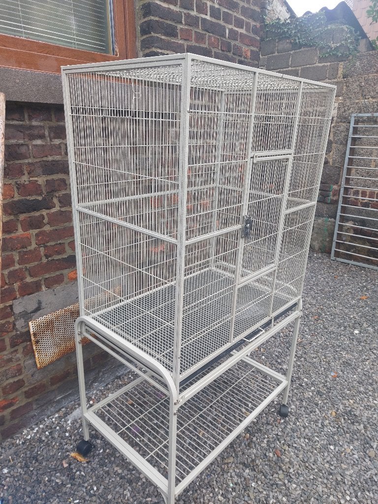 Grande cage pour oiseaux, Animaux & Accessoires, Enlèvement, Comme neuf, Métal, Cage à oiseaux