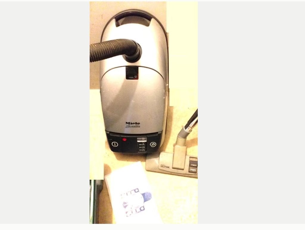 Aspirateurs Miele 1500 Watt + 2 sac, Enlèvement ou Envoi, Miele