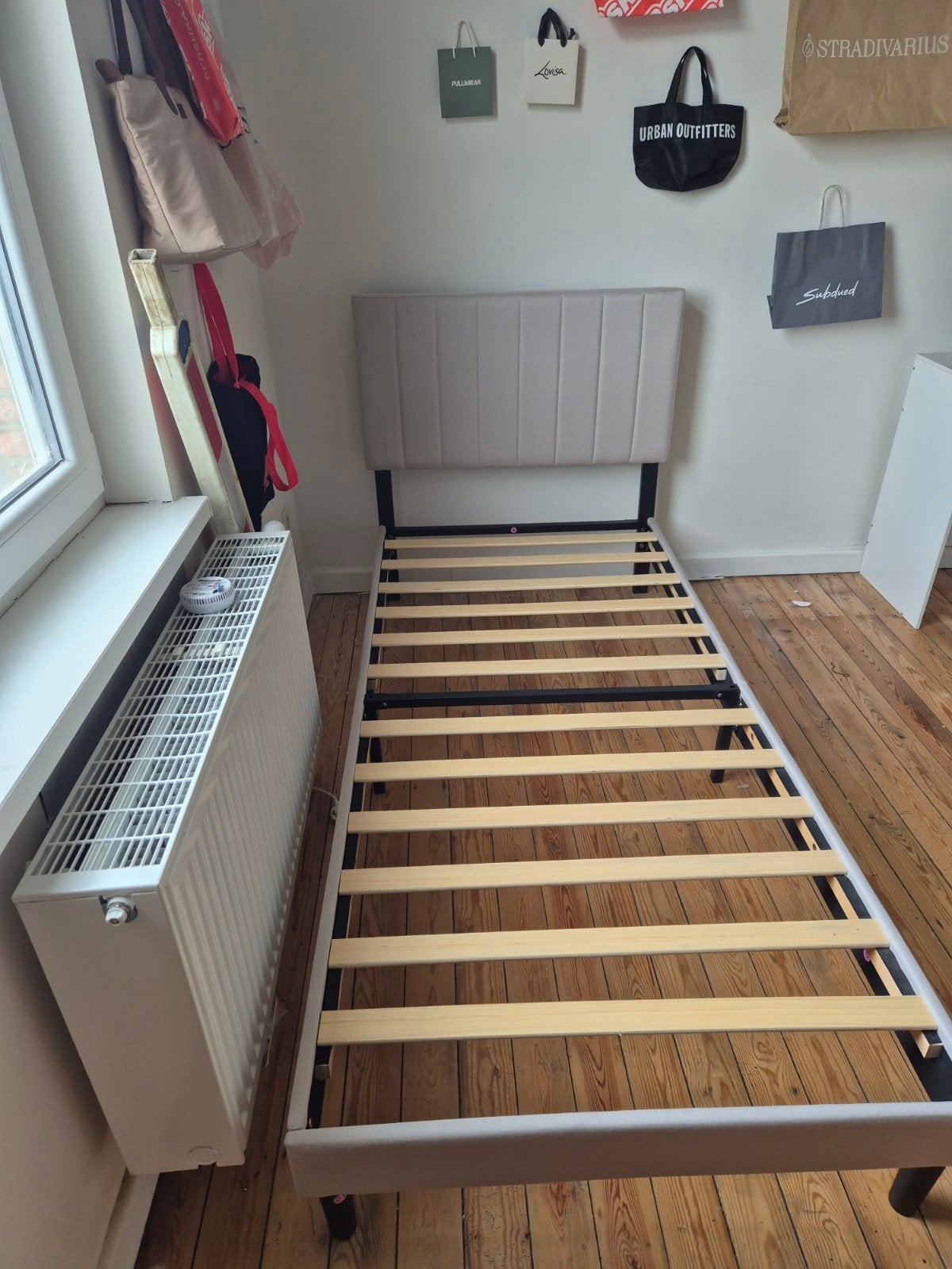1  persoonsbed 80x200, Huis en Inrichting, Ophalen, Eenpersoons, Zo goed als nieuw, 80 cm