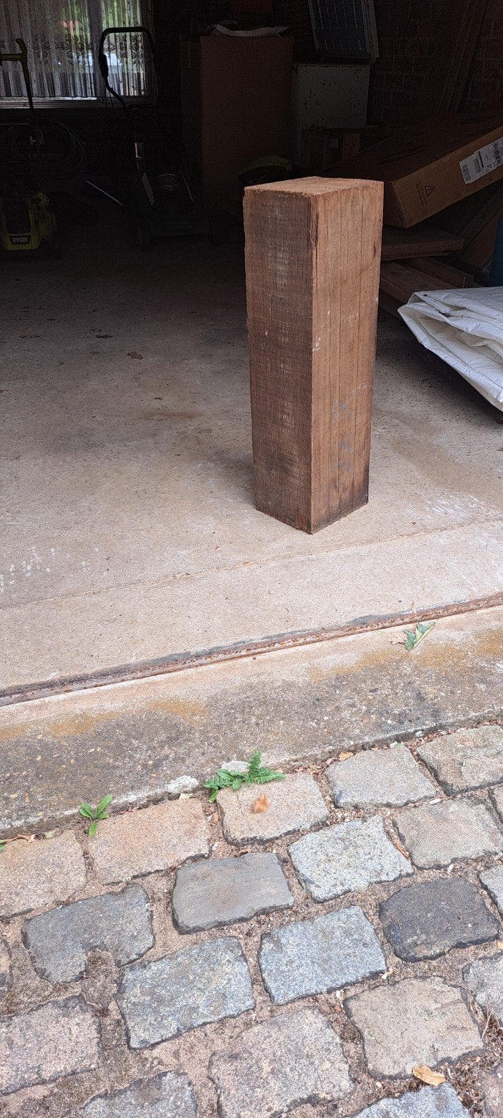 Houten blok 77,5 cm H, 25 cm op 19,5 cm, Ophalen