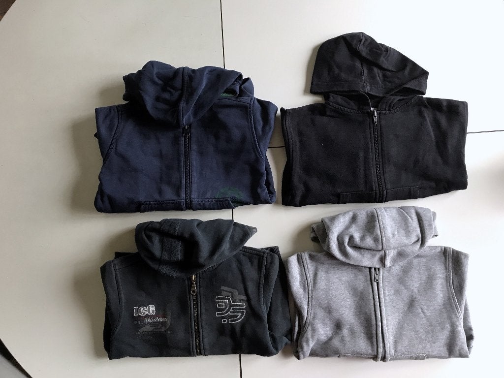 TRUIEN / SWEATERS met rits - 104 - jongen, Kinderen en Baby's, Ophalen of Verzenden, Jongen, Trui of Vest