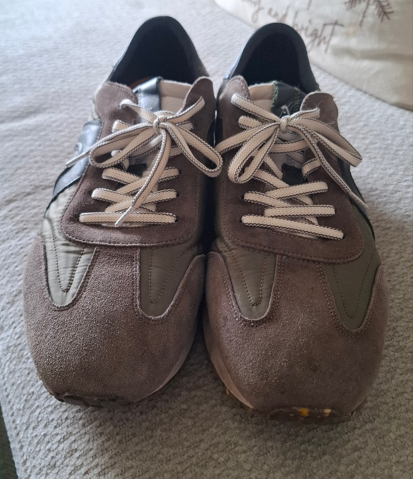 Mooie kaki sneaker Ambitious mt45, Comme neuf, Ambitious, Enlèvement, Baskets