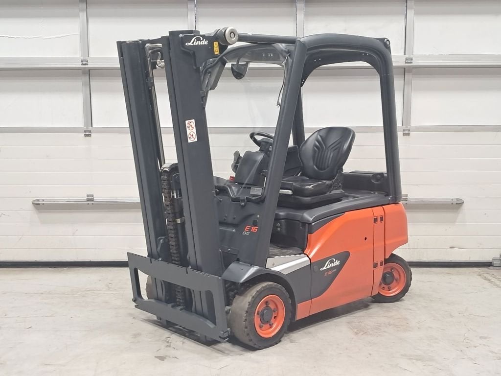 Linde E16P-02, Articles professionnels, Machines & Construction | Chariots élévateurs & Transport interne, Chariot élévateur, Électrique