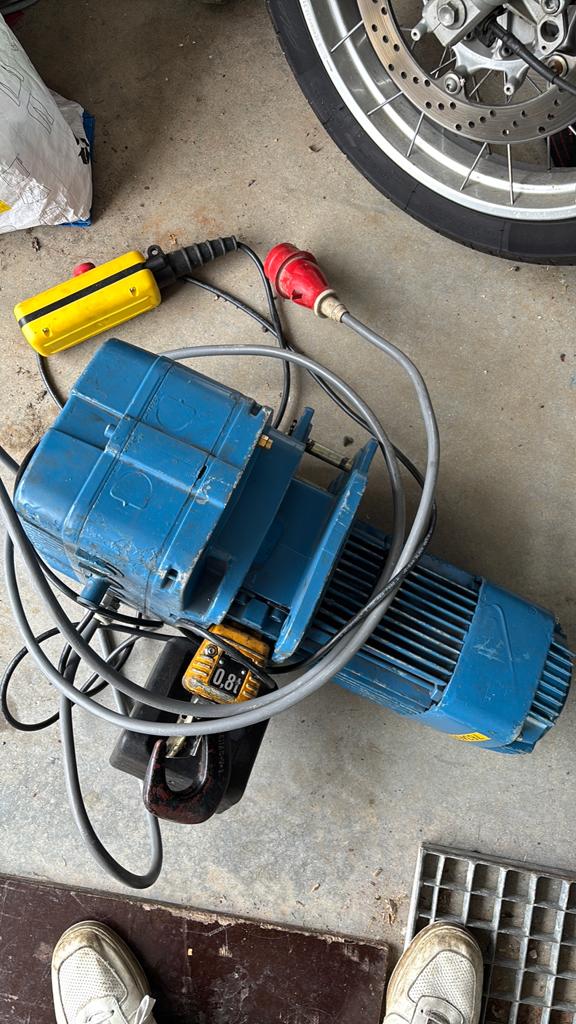 Demag takel 800kg, Doe-het-zelf en Bouw, Bouwliften, Ophalen, Gebruikt, Bouwlift