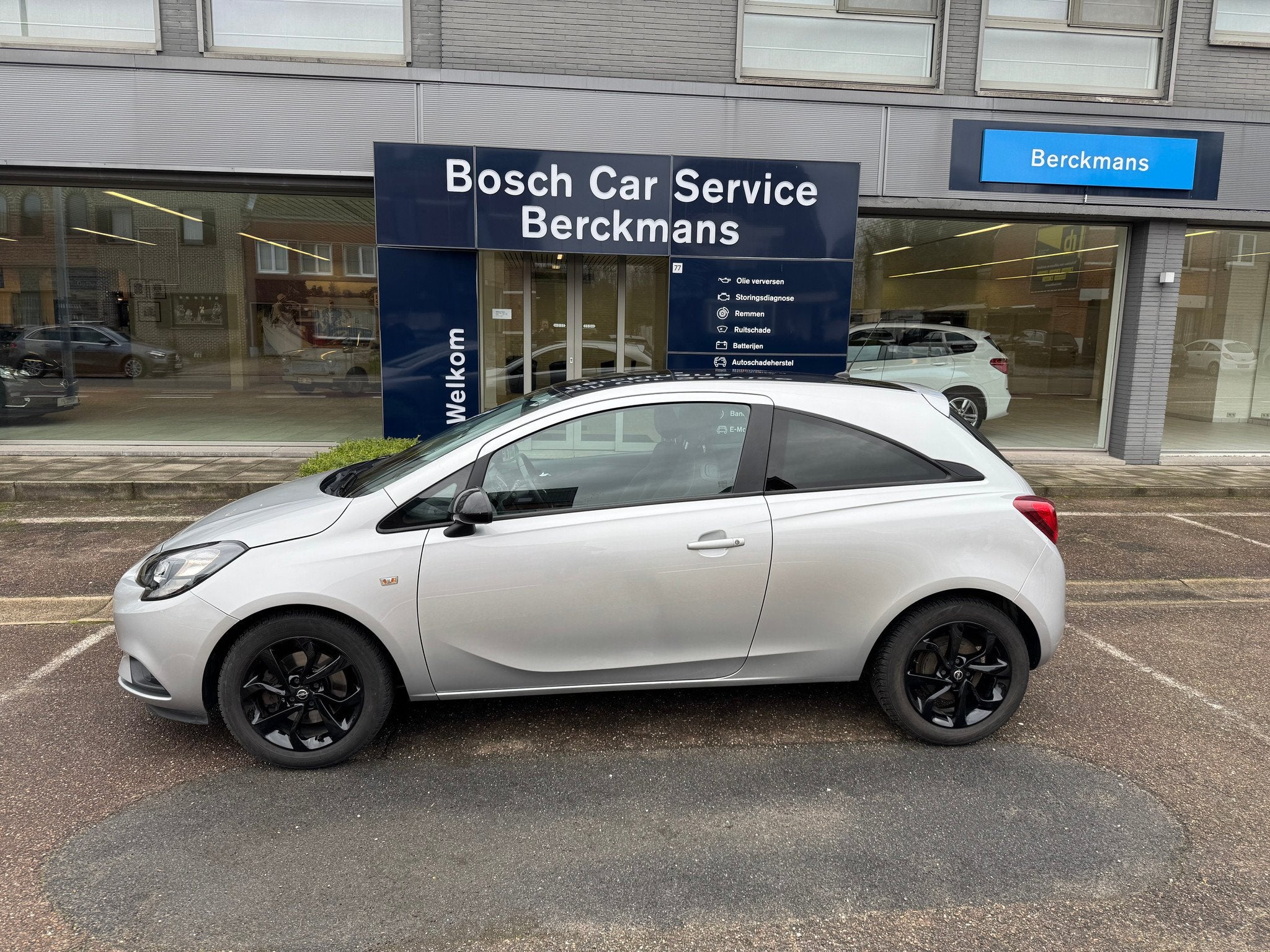 Opel Corsa E 3D Black Edition 1.3CDTI 75PK, Auto's, Voorwielaandrijving, Euro 6, 4 cilinders, 107 g/km