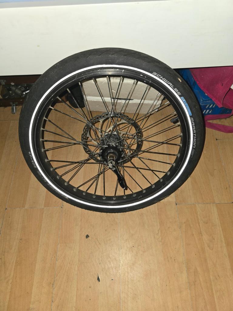 20" wiel compleet met remschijf, bakfiets en meer, Fietsen en Brommers, Fietsonderdelen, Ophalen, Remmen