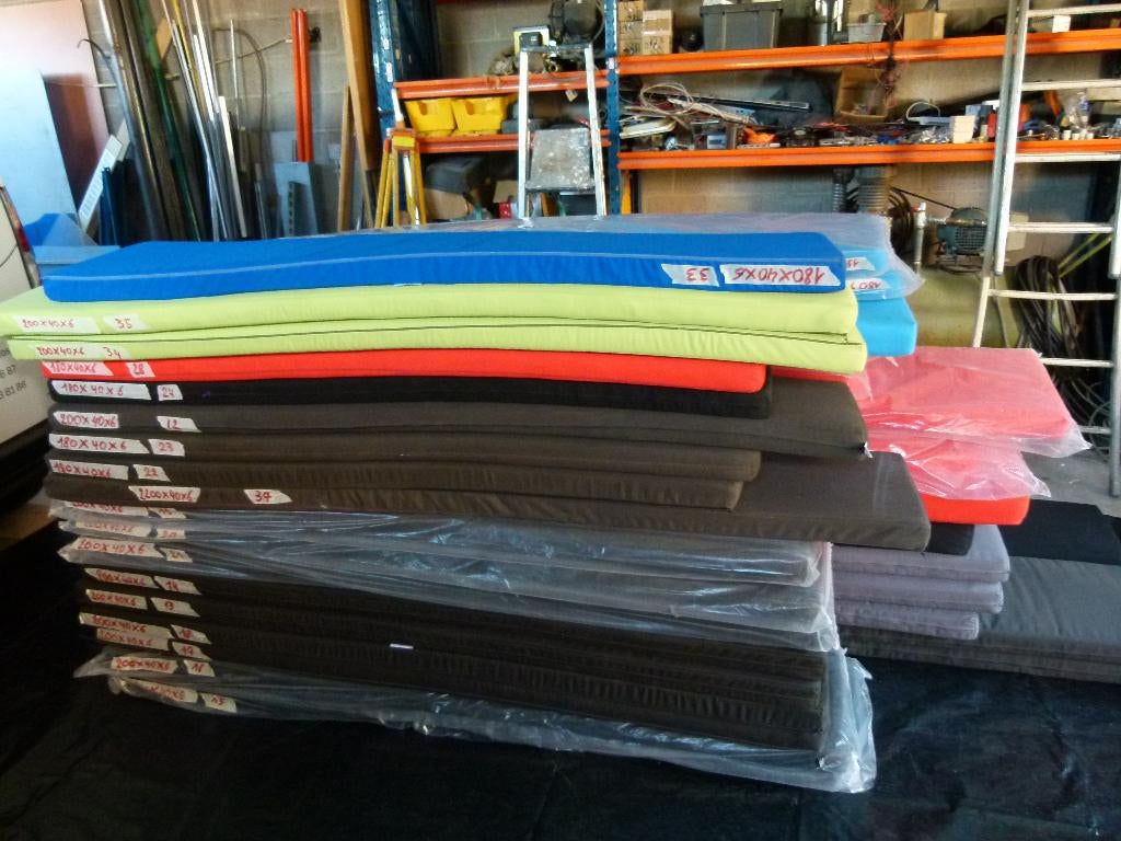 nieuwe kwaliteits kussens in verschillende maten, Caravans en Kamperen, Kampeeraccessoires, Nieuw, Ophalen