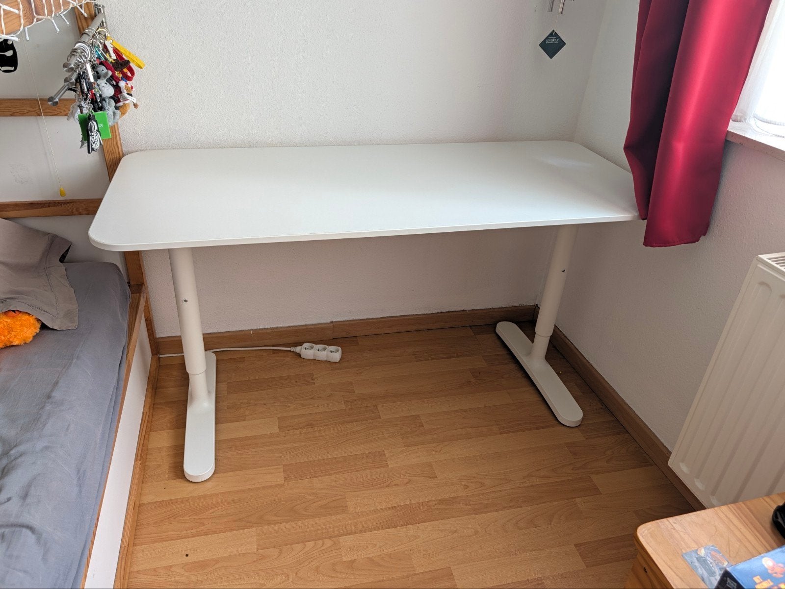 BUREAU TABLE TRÈS BON ÉTAT, Ophalen