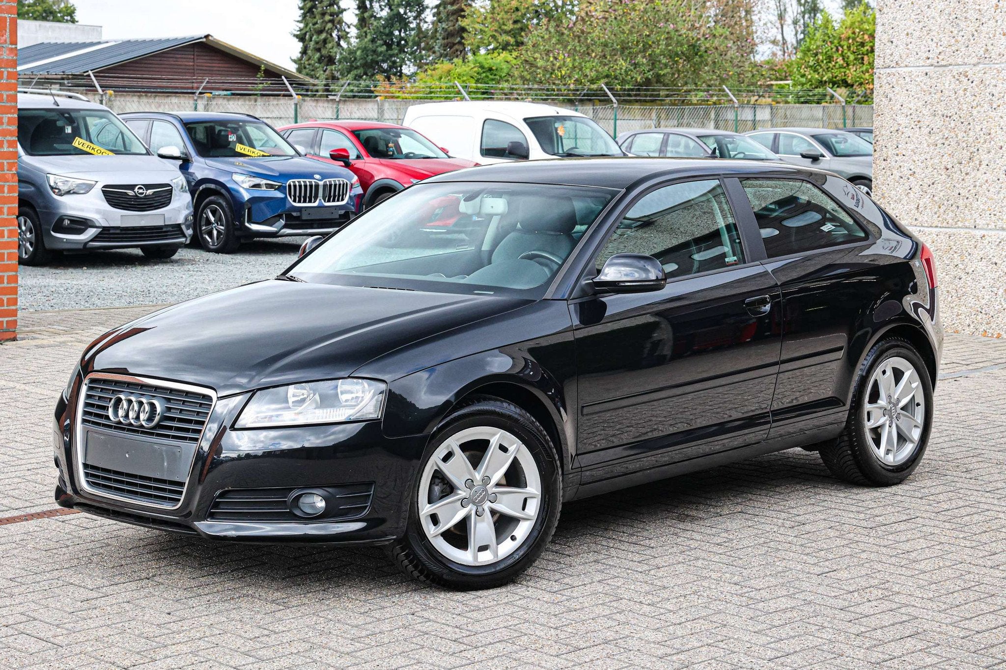 Audi A3 LEDER*AUTOMAAT*DIGITALE-AIRCO*RADIO-CD* (bj 2009), Auto's, Audi, Gebruikt, Zwart, 4 cilinders, Zwart