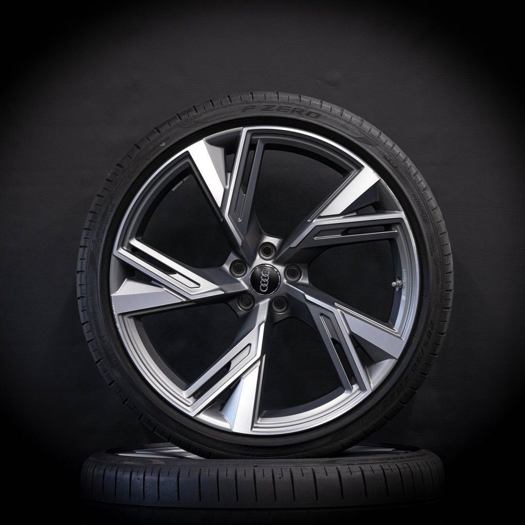 22 inch velgen Audi RS6 C8 Origineel zomerbanden 285/30/22, Auto-onderdelen, Banden en Velgen, Banden en Velgen, Overige maten