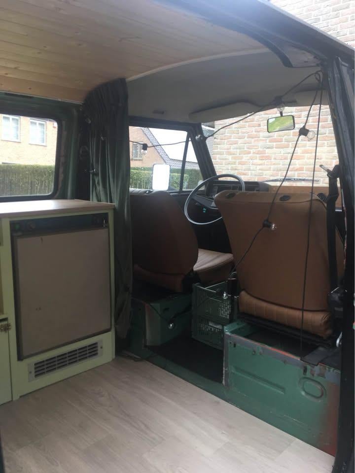 Volkswagen T3 oldtimer camper – project / parts, Auto's, 4 deurs, Zwart, Bruin, Particulier