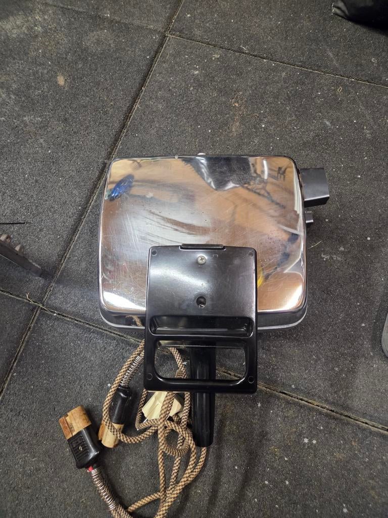 Nova wafelijzer, Elektronische apparatuur, Ophalen