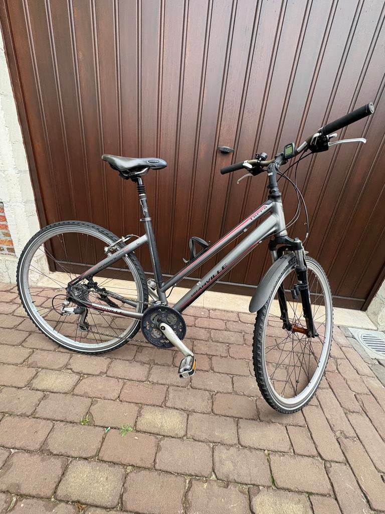 Granville Terra damesfiets - mechanisch, Velgrem, Zo goed als nieuw, Meer dan 20 versnellingen, Ophalen