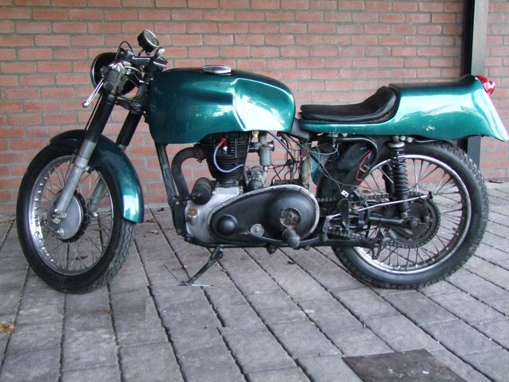 Panther oldtimer motor met Dunstall lakset, Particulier, Gebruikt, Toermotor