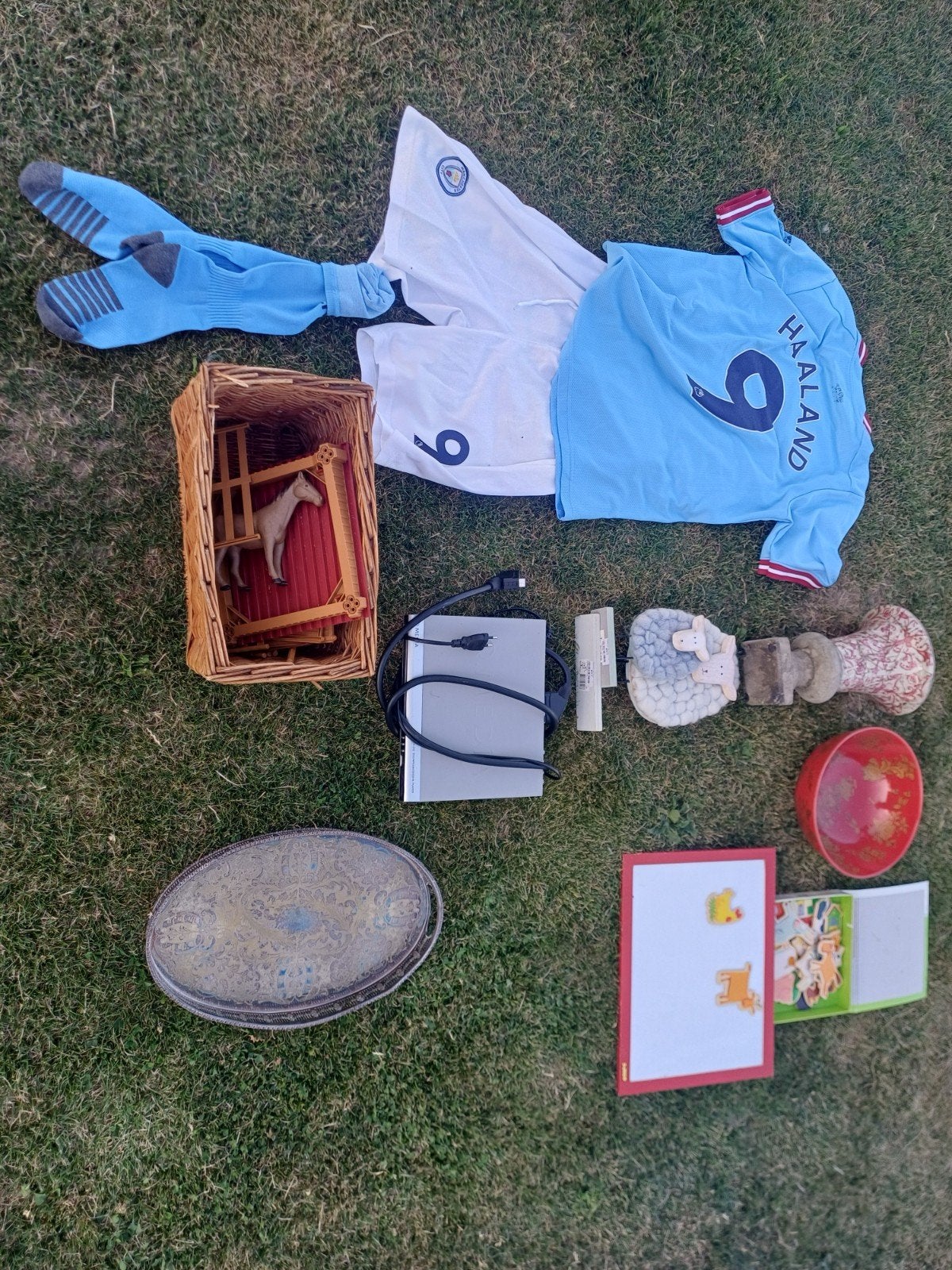 équipement de football, jouets, décoration, lecteur DVD, Hobby & Loisirs créatifs, Costumes, Matériel de théâtre & Jeux de rôle