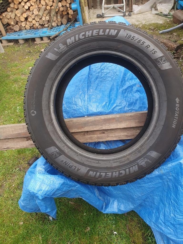 Pneus neige Michelin Alpin 6, Ophalen