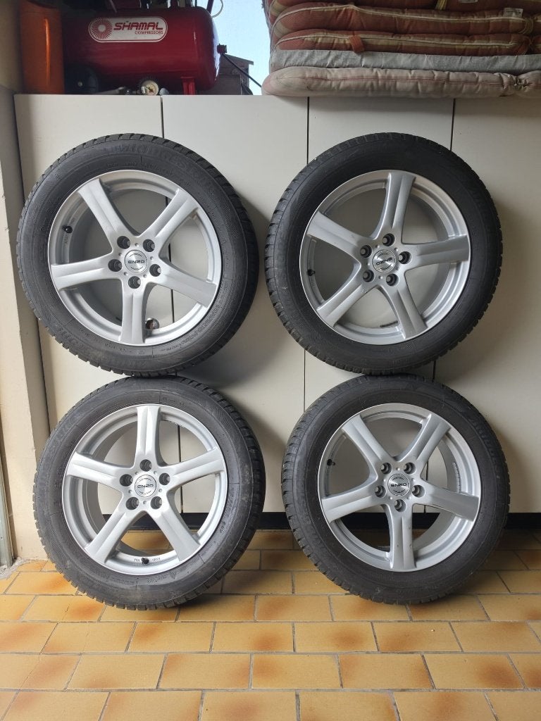 17 Inch Enzo velgen met Bridgestone winterbanden Toyota C-HR, Auto-onderdelen, Ophalen, Velg(en), 17 inch, Winterbanden