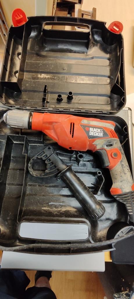 Perceuse percussion 650w Black & Decker, Bricolage & Construction, Outillage | Foreuses, 600 watts ou plus, Mécanisme de percussion