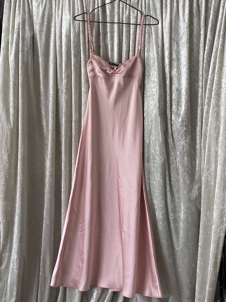 robe Zara XS, Zara, Comme neuf, Enlèvement, Taille 34 (XS) ou plus petite