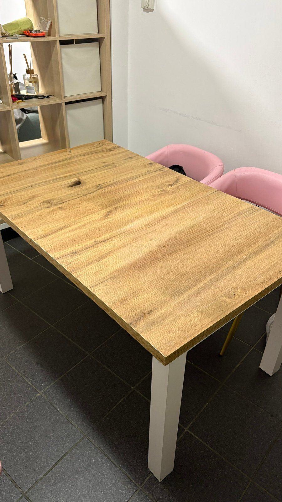 Table extensible a manger pour 4 ou 8 personnes, 100 à 150 cm, Cinq personnes ou plus, Comme neuf, Enlèvement